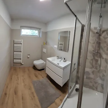 Polovnicka Stefana Casa vacanze *